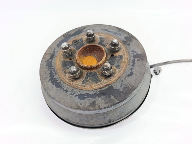 Cubo traseiro 432021KA0A NISSAN