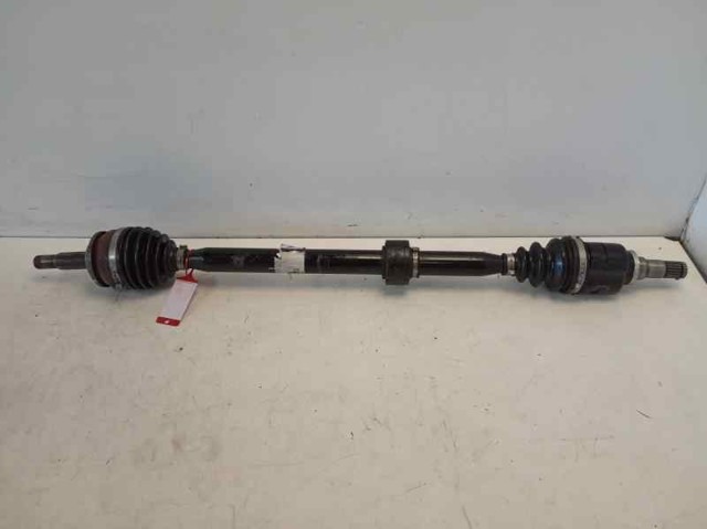 Semieixo (acionador) dianteiro direito 4341002B50 TOYOTA