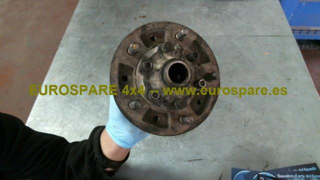 Cubo dianteiro para Toyota Land Cruiser J10