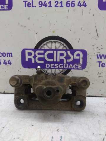 Suporte do freio traseiro direito 440018H300 NISSAN