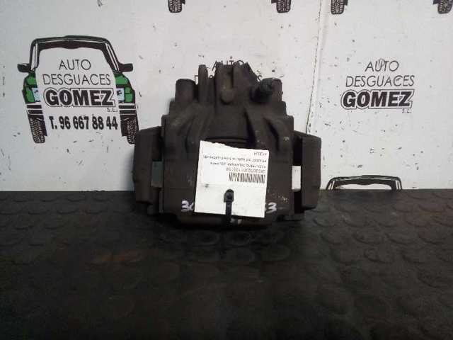 Suporte do freio dianteiro esquerdo 4400J4 PEUGEOT