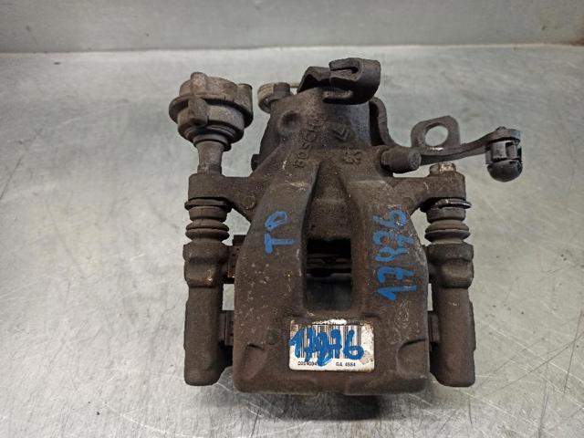Suporte do freio traseiro direito 4400T8 PEUGEOT