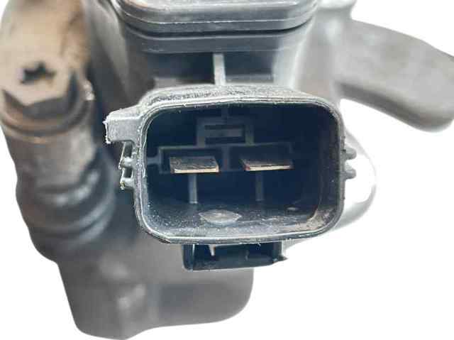 Suporte do freio traseiro esquerdo 440118013R RENAULT