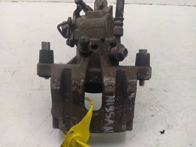 44011AV700 Nissan/Infiniti