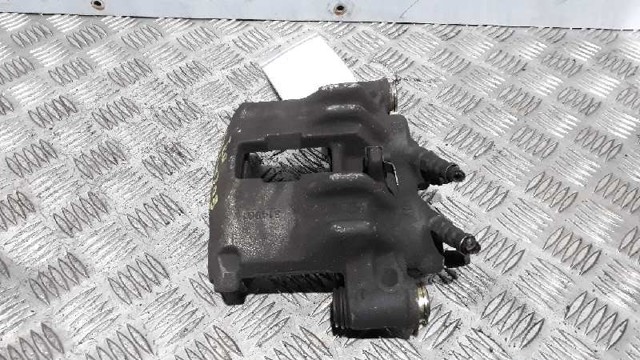 Suporte do freio dianteiro esquerdo 4401L8 PEUGEOT