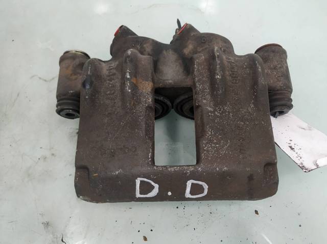 Suporte do freio dianteiro direito 4401L9 PEUGEOT