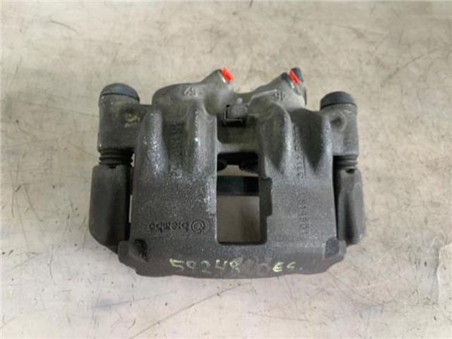 Suporte do freio dianteiro direito 4401N1 PEUGEOT