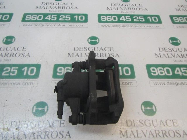Suporte do freio dianteiro esquerdo 4401P6 PEUGEOT