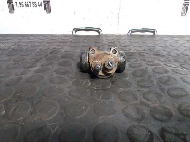 Cilindro traseiro do freio de rodas de trabalho 440266 PEUGEOT