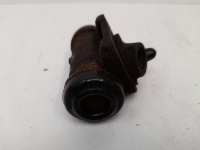 Cilindro traseiro do freio de rodas de trabalho 4402C5 PEUGEOT