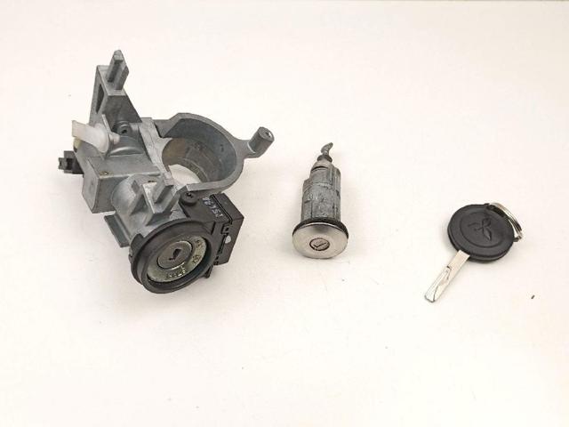 4408A040 Mitsubishi