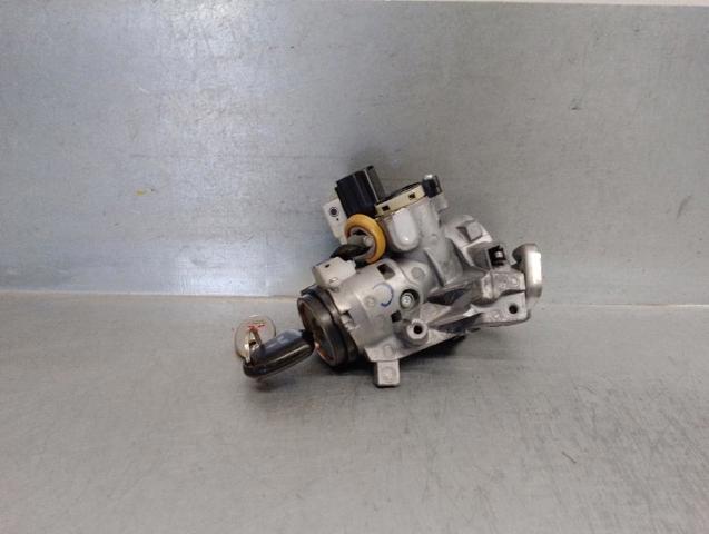 4408A138 Mitsubishi
