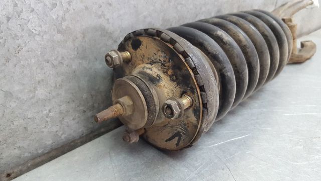 Amortecedor dianteiro 4431008C00 SSANG YONG
