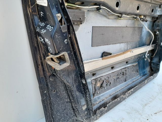Porta dianteira esquerda para Audi 100 44, 44Q