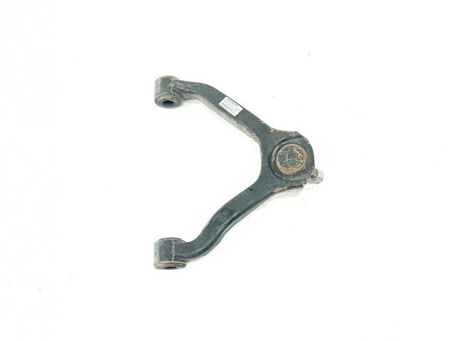 Braço oscilante superior direito de suspensão dianteira 4440209001 SSANG YONG