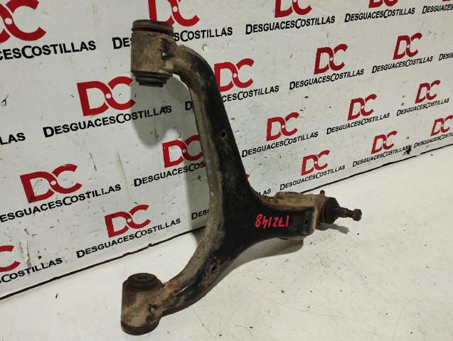 Braço oscilante inferior esquerdo de suspensão dianteira 4450108006 SSANG YONG