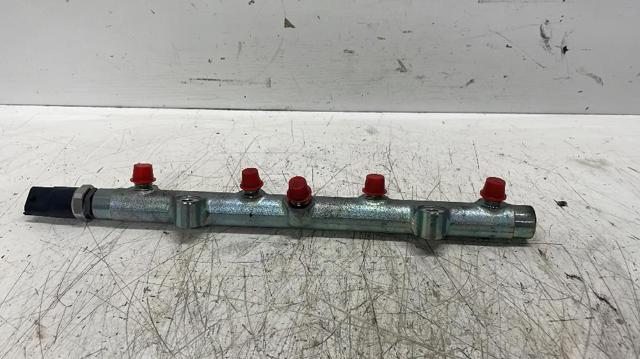 445214011 Land Rover