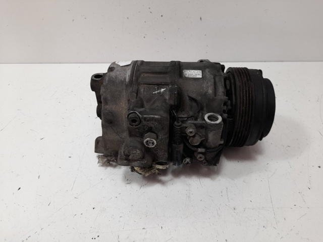 4472208025 BMW