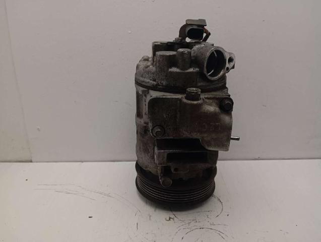 4472208196 VAG
