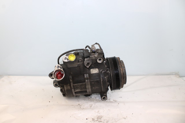 4472601852 BMW