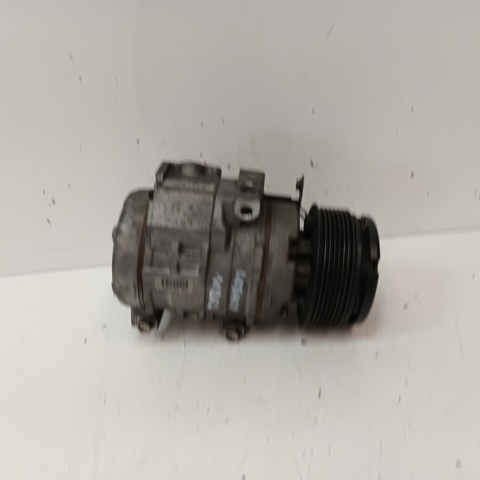 4472800930 Subaru