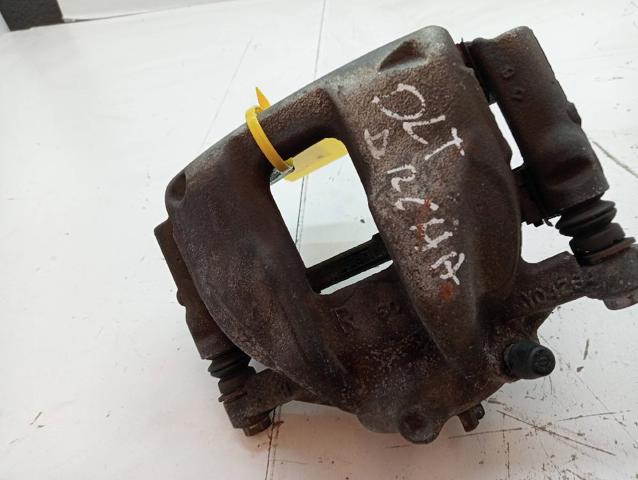 Suporte do freio dianteiro direito 45018SWWG00 HONDA