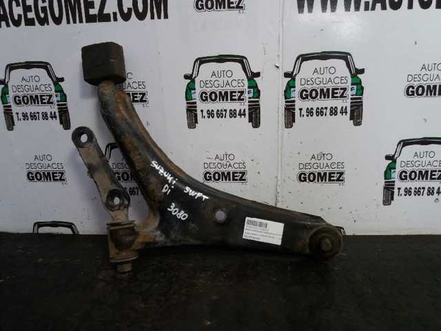 Braço oscilante inferior esquerdo de suspensão dianteira 4520060822000 SUZUKI