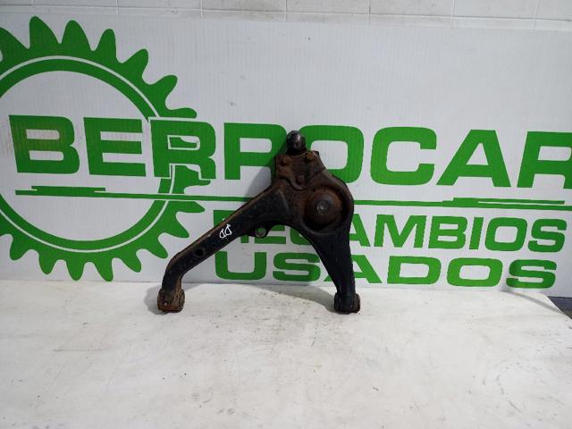 Braço oscilante inferior direito de suspensão dianteira 4520185C00 SUZUKI