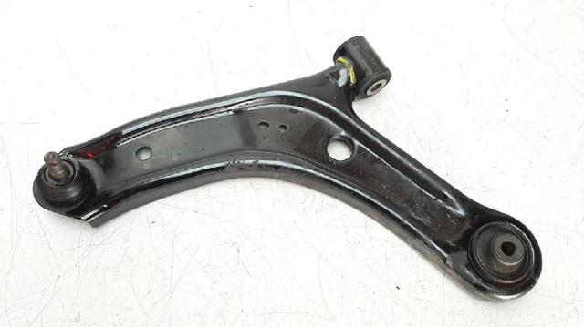 Braço oscilante inferior esquerdo de suspensão dianteira 4520261M00000 SUZUKI
