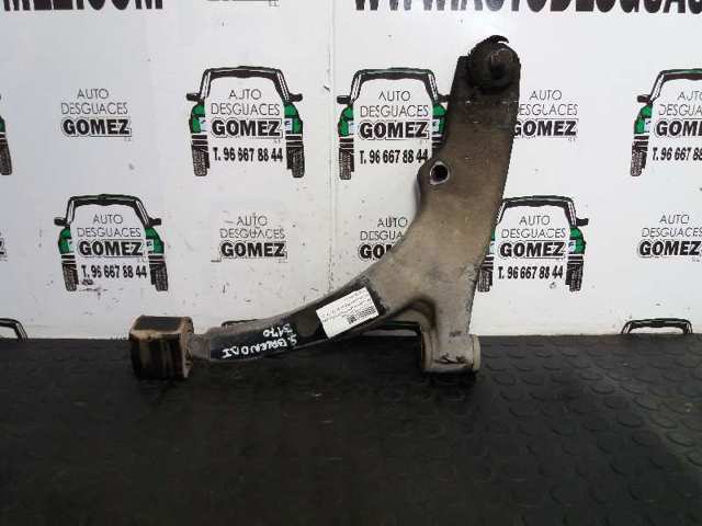 Braço oscilante inferior esquerdo de suspensão dianteira 4520263G01000 SUZUKI