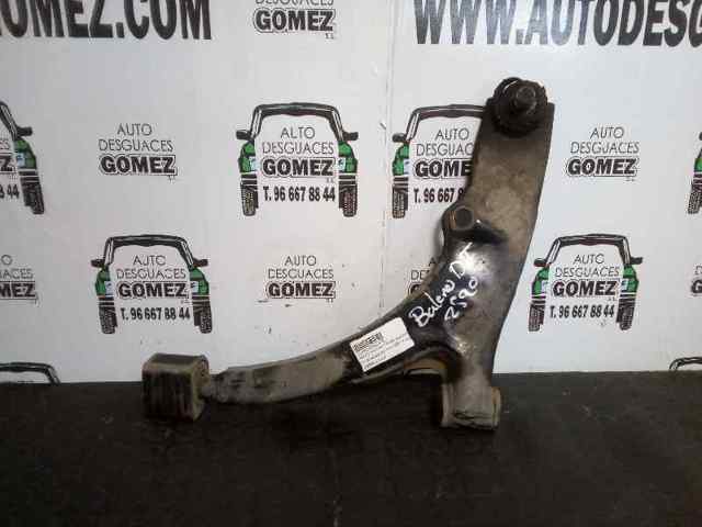 Braço oscilante inferior esquerdo de suspensão dianteira 4520263G01000 SUZUKI