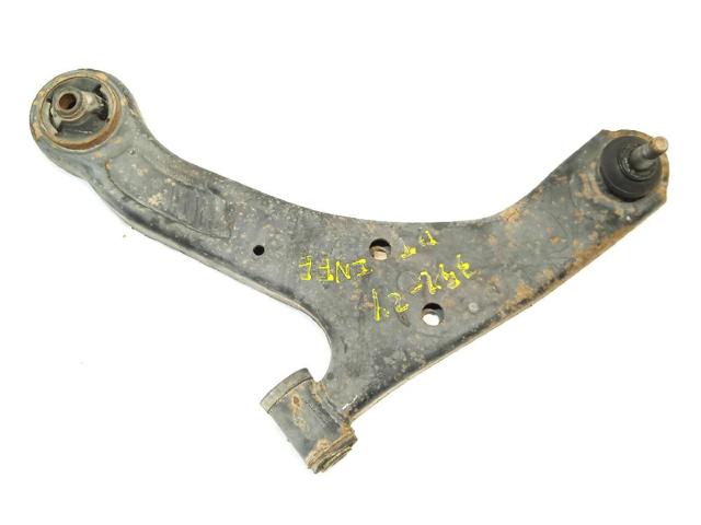 Braço oscilante inferior esquerdo de suspensão dianteira 4520265J00 SUZUKI