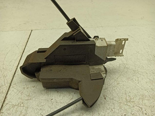 Fecho da porta dianteira direita 45387095 PEUGEOT