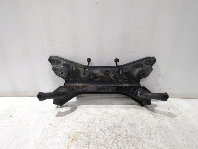 Viga de suspensão dianteira (plataforma veicular) 4581062J11000 SUZUKI