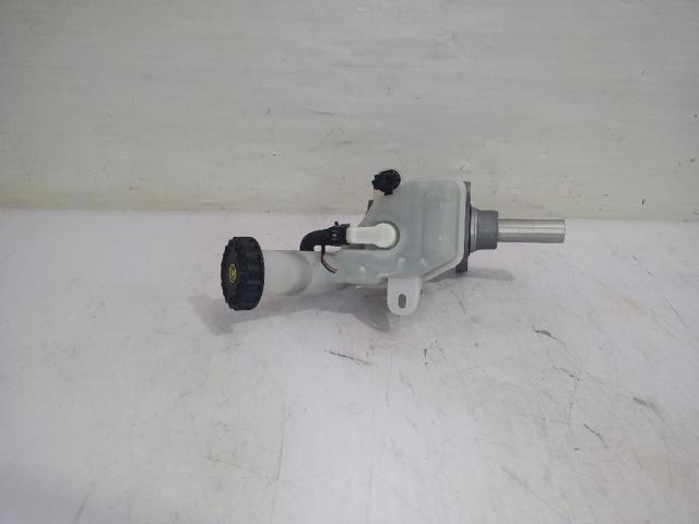 4627A027 Mitsubishi