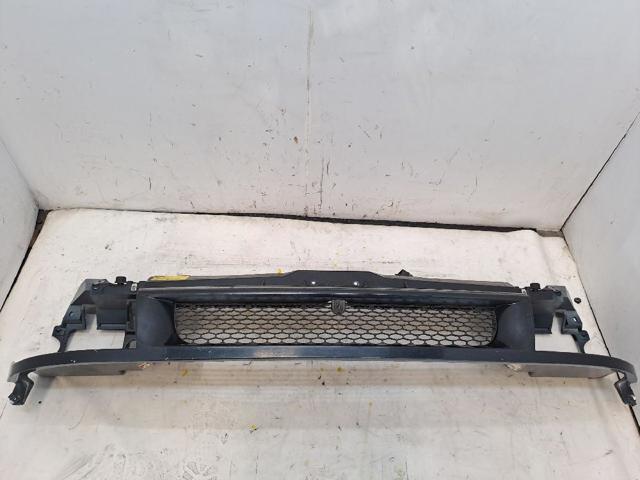 Suporte do radiador montado (painel de montagem de fixação das luzes) 4628153 FORD