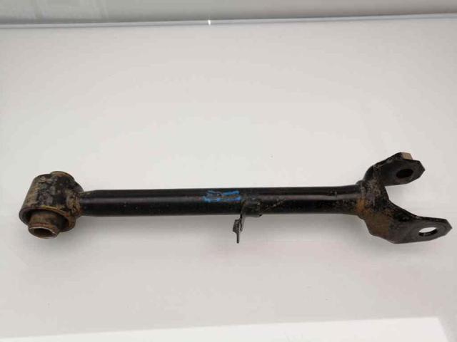 Bloco silencioso de barra Panhard traseira 4630065J10 SUZUKI
