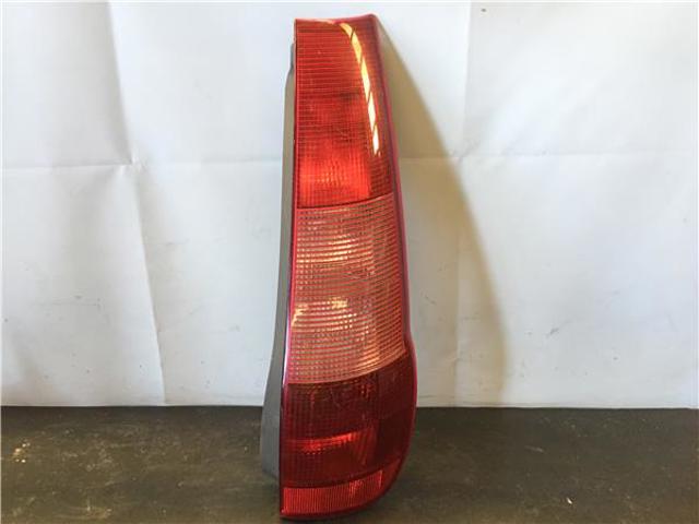 Lanterna traseira direita 464010820 FIAT