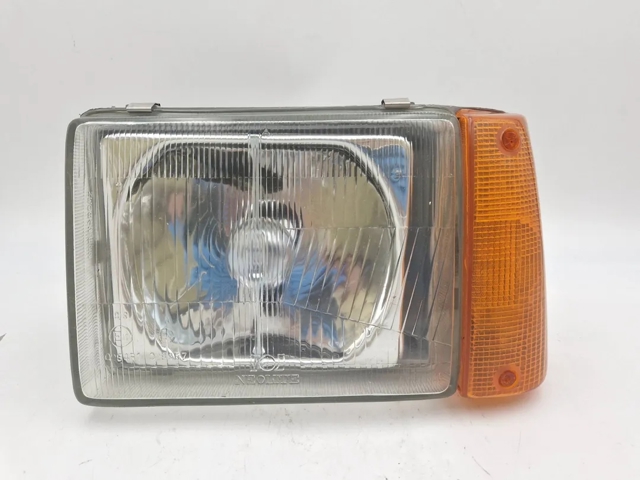Luz esquerda 46421729 FIAT