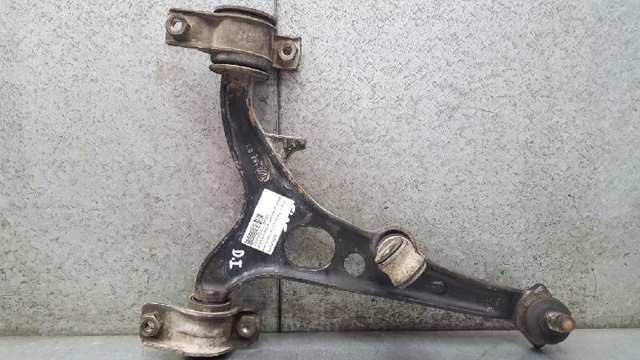 Braço oscilante inferior esquerdo de suspensão dianteira 46474556 FIAT