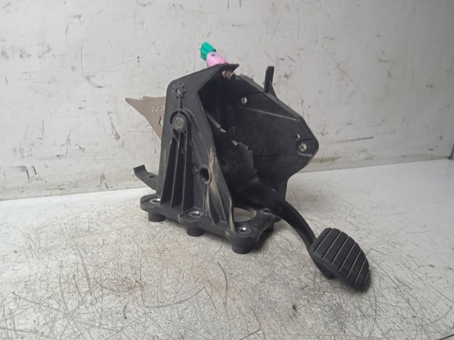 465010003R Renault (RVI)