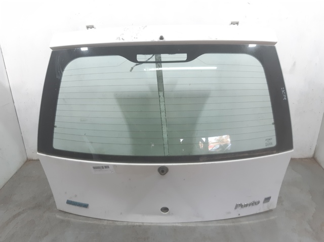 Porta traseira (3ª/5ª porta-malas (tampa de alcapão) 46773217 FIAT