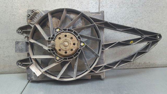 Difusor do radiador de esfriamento, montado com motor e roda de aletas 46799413 FIAT