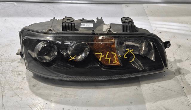 Luz direita 46814550 FIAT