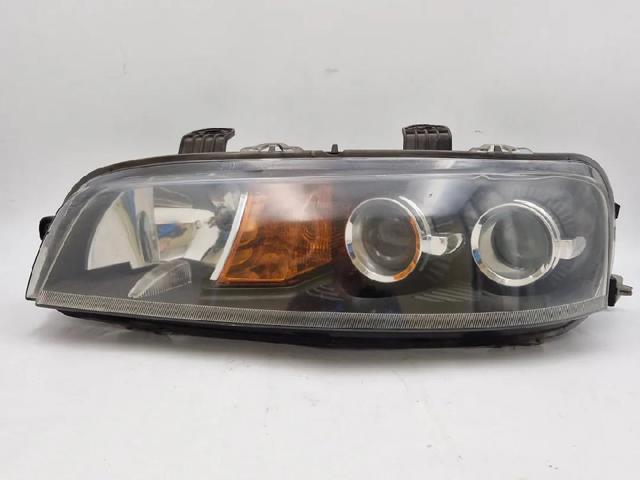 Luz esquerda 46814551 FIAT