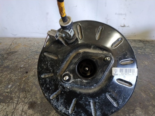 Reforçador dos freios a vácuo 472103202R RENAULT