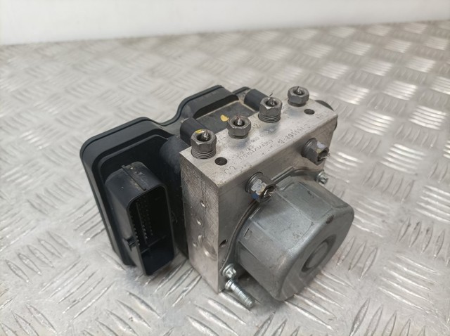 476600188R Renault (RVI)