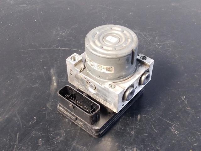 476601418R Renault (RVI)