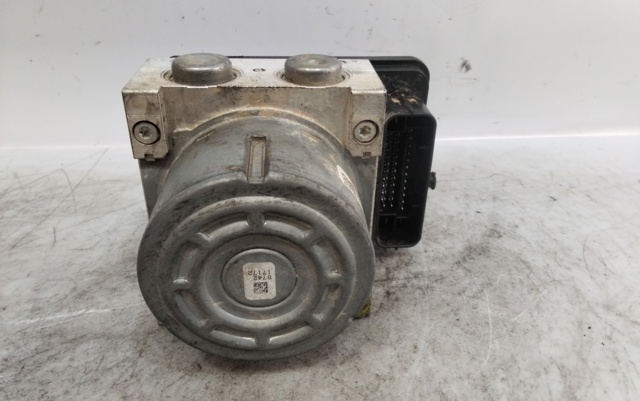 476601418R Renault (RVI)