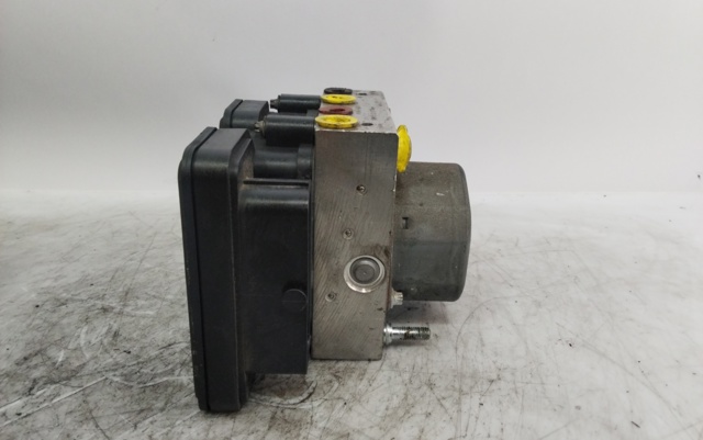476601842R Renault (RVI)